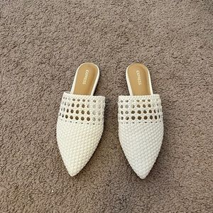 Express white mules